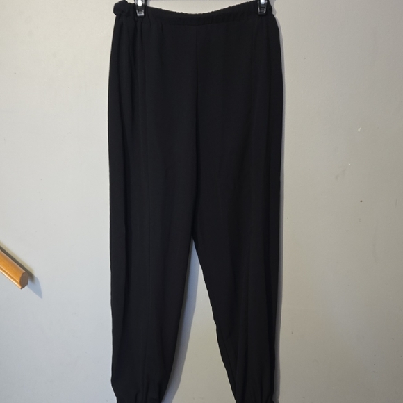 SHEIN Woman's Classic Black Casual Pants - Picture 5 of 5